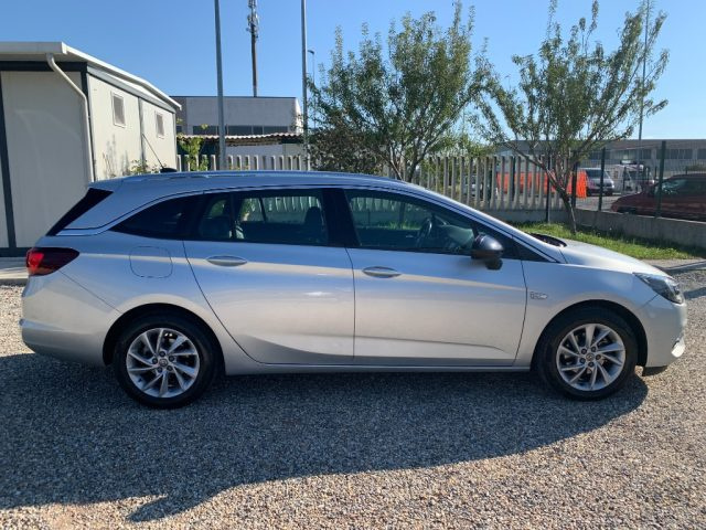 Opel Astra 1.5 CDTI 122 CV S&S Sports Tourer Ultimate - foto 4 di 4