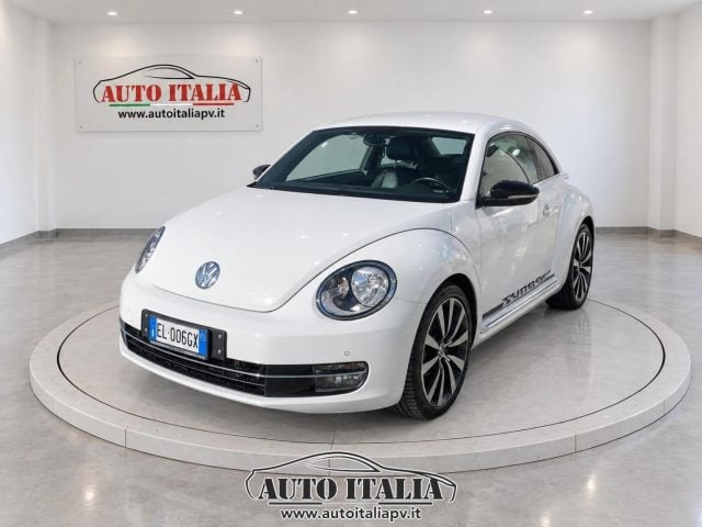 Volkswagen Maggiolino 2.0 TSI DSG Sport, del 2011, 126.000 km, in vendita a Zinasco (PV)