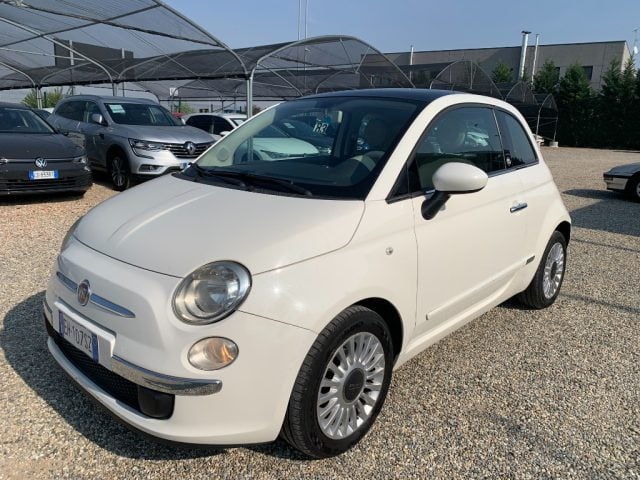 Fiat 500 1.2 Lounge, del 2011, 173.000 km, in vendita a Zinasco (PV)