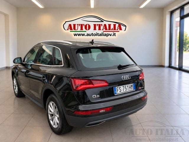 Audi Q5 2.0 TDI 190 CV quattro S tronic Business - foto 3 di 4