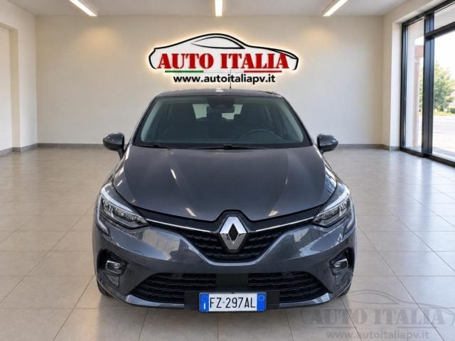 Renault Clio Blue dCi 115 CV 5 porte Initiale Paris - foto 2 di 4