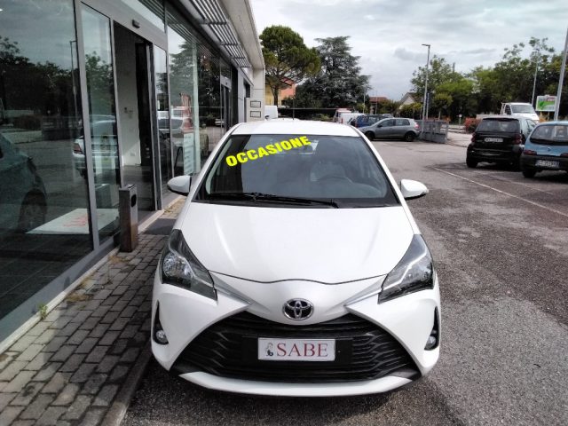 Toyota Yaris 1.0 72 CV 5 porte Active - foto 3 di 4