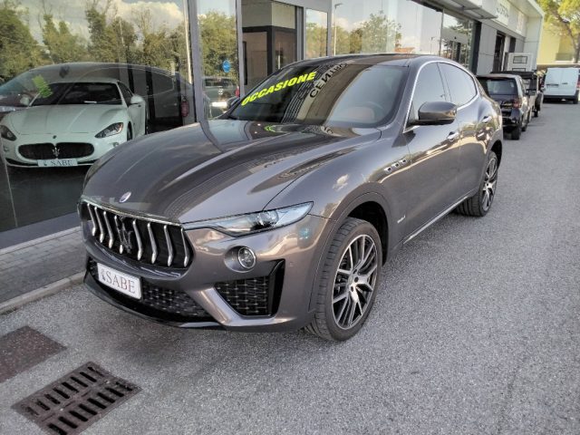 Maserati Levante V6 AWD Gransport - foto 2 di 4