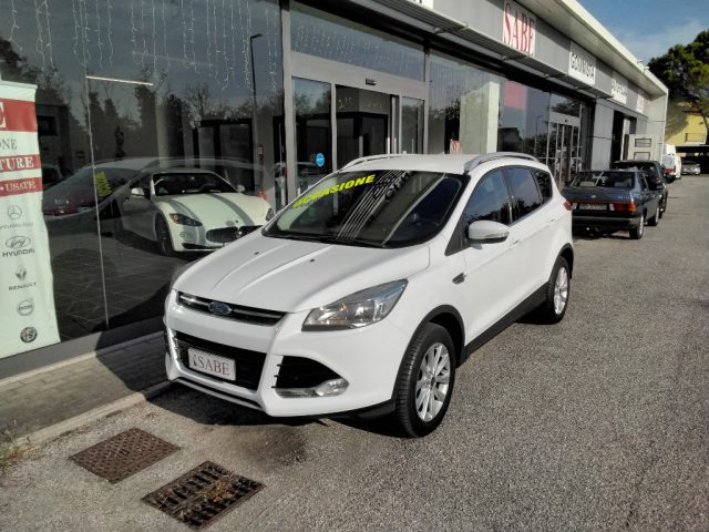 Ford Kuga 2.0 TDCI 150 CV 4WD S&S Titanium Business - foto 2 di 18