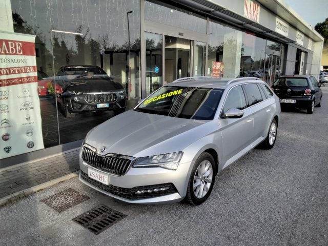 Skoda Superb 2.0 TDI EVO 150 CV SCR DSG Wagon Executive - foto 2 di 4