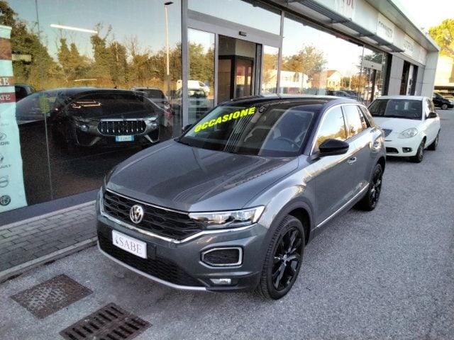 Volkswagen T-Roc 1.6 TDI SCR BLACK EDITION BlueMotion Technology - foto 2 di 4