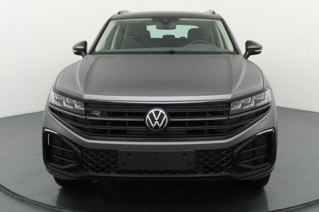 Volkswagen Touareg 3.0 V6 TDI SCR 286 cv. R-Line Final Edition km 0 a MONTEFORTE IRPINO