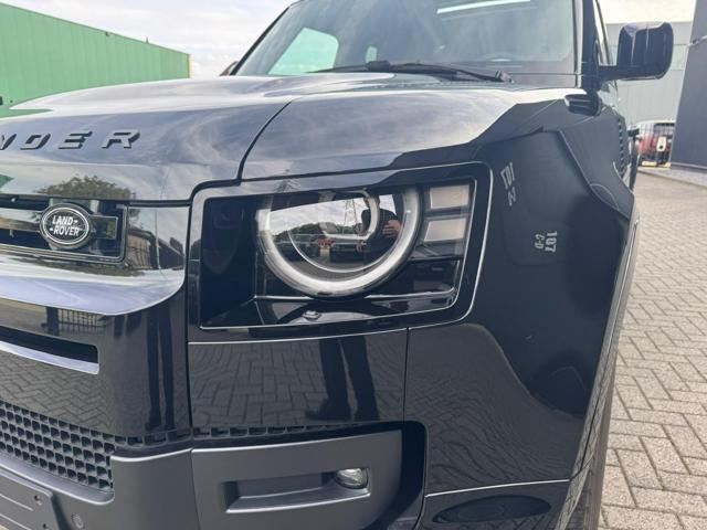 Land Rover Defender 110 P300 E HYBRID AWD Auto X-Dynamic SE - foto 4 di 4