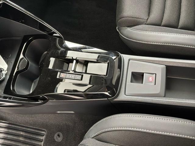 Citroën C3 Aircross 1.2 hybrid 145cv edcs6 Max 7p.ti, del 2026, in vendita a Monteforte Irpino (AV)