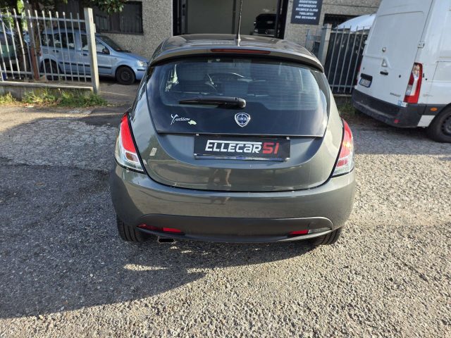 Lancia Ypsilon 1.2 8v platinum - foto 4 di 4