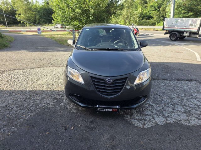 Lancia Ypsilon 1.2 8v platinum usato a BOLLATE