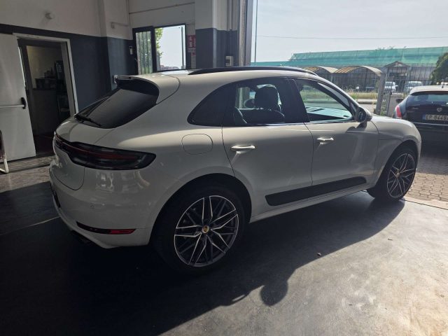 Porsche Macan 2.0 245cv pdk - foto 3 di 4