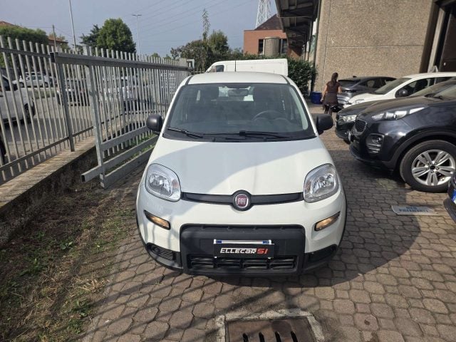 Fiat Panda 1.0 firefly hybrid s&s 70cv, del 2023, 63.000 km, in vendita a Bollate (MI)