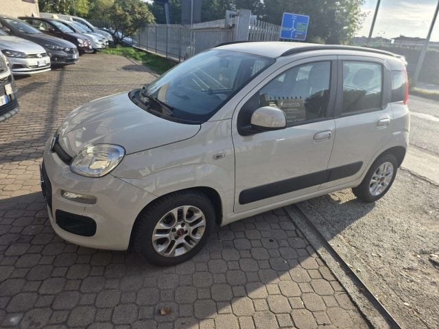 Fiat Panda 1.2 Lounge 69cv E6 - foto 3 di 4