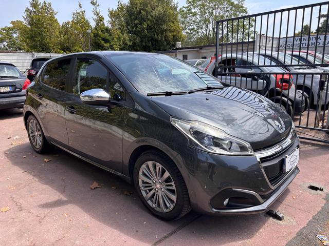 Peugeot 208 1° serie PureTech 82 5 porte Active usato a ROMA