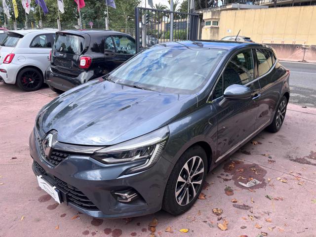 Renault Clio Blue dCi 115 CV 5 porte Intens - foto 3 di 4