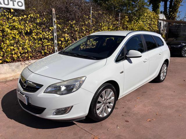 Opel Astra 1.4 Turbo 140CV Sports Tourer GPL Tech Cosmo - foto 3 di 4