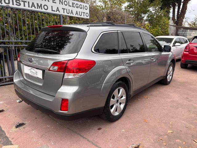 Subaru OUTBACK 2.5i Bi-Fuel Trend - foto 4 di 4