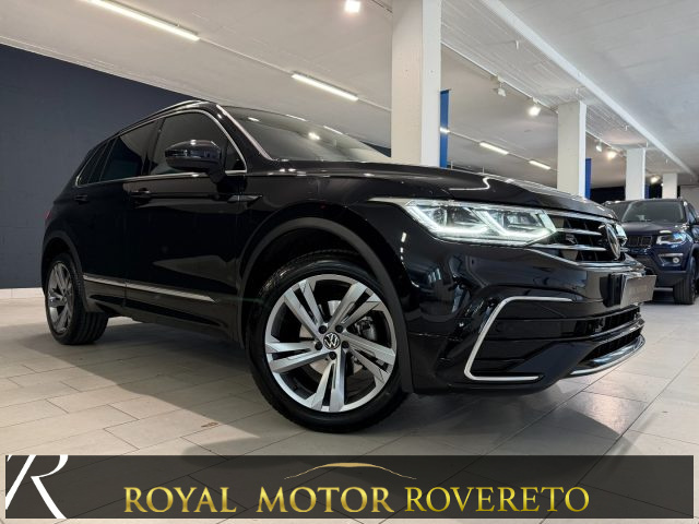 Volkswagen Tiguan 2.0 TDI 150 CV SCR DSG 4MOTION R-LINE !!!PROMO! - foto 3 di 4