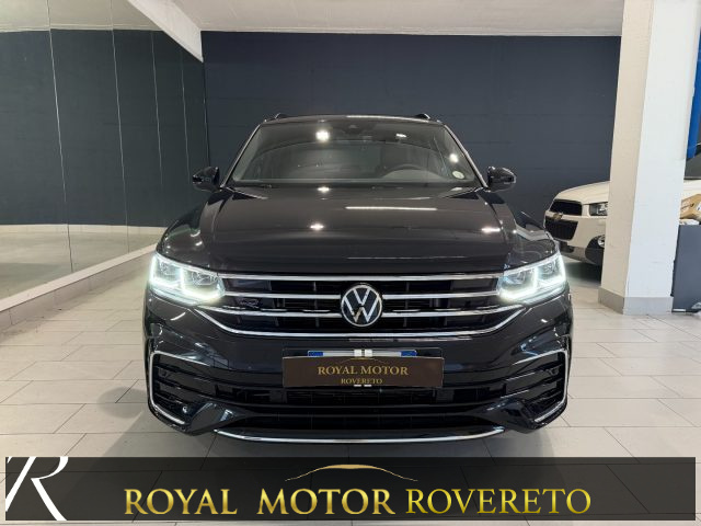 Volkswagen Tiguan 2.0 TDI 150 CV SCR DSG 4MOTION R-LINE !!!PROMO! - foto 2 di 4