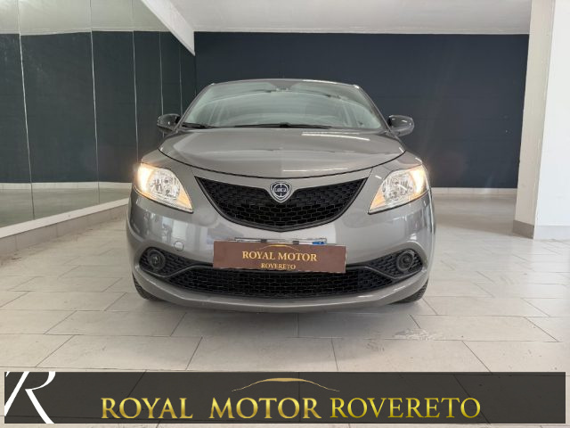 Lancia Ypsilon 1.2 69 CV 5 porte Gold! UNICO PROPRIETARIO! - foto 2 di 4