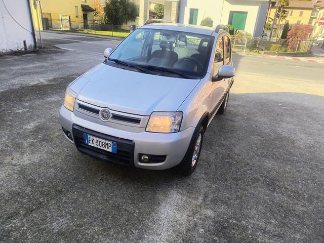 Fiat Panda 1.3 MJT 16V DPF 4x4 Climbing 5 posti - foto 4 di 4