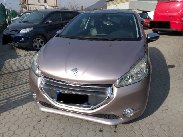 Peugeot 208 1.4 HDi 68CV 3p. usato a MANTELLO