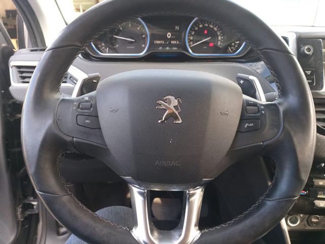 Peugeot 2008 1.6 e-HDi 92 CV Stop&Start robotizzato - foto 4 di 4
