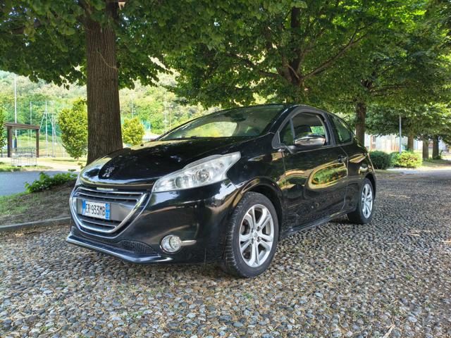 Peugeot 208 1.2 VTi 82 CV 3 porte - foto 2 di 4