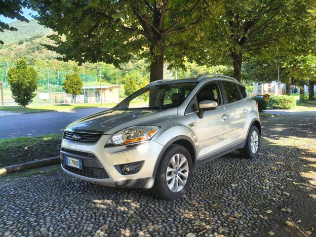Ford Kuga 2.0 TDCi 163 CV 4WD DPF - foto 2 di 4
