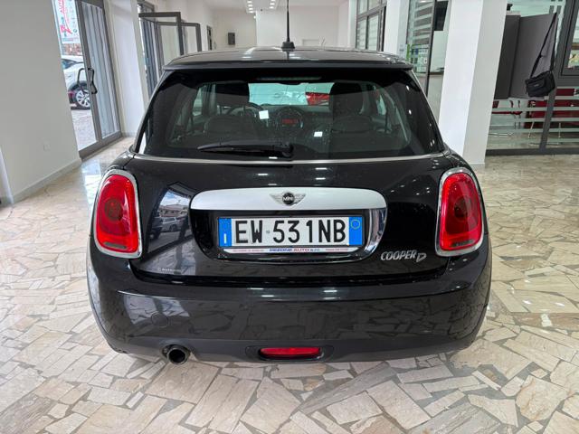 MINI Cooper D 1.5 Cooper D - foto 4 di 4