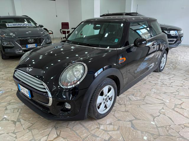 MINI Cooper D 1.5 Cooper D - foto 2 di 4