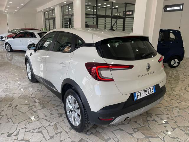 Renault Captur Blue dCi 95 CV Zen - foto 4 di 4