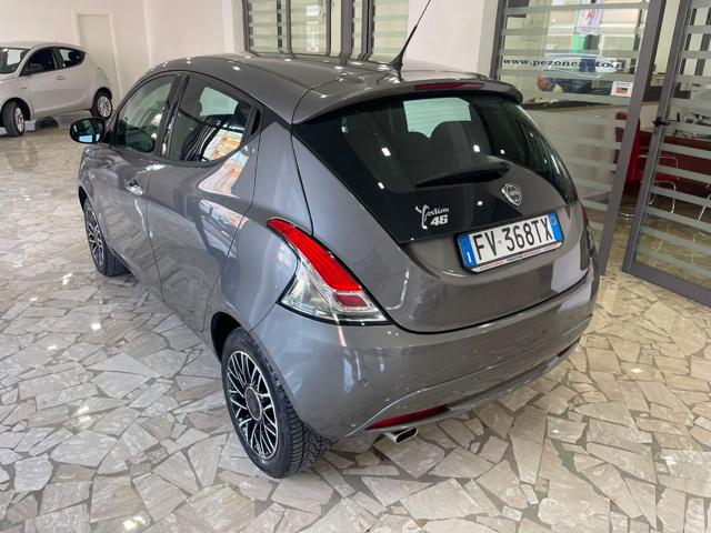 Lancia Ypsilon 1.2 69 CV 5 porte GPL Ecochic Gold - foto 4 di 4