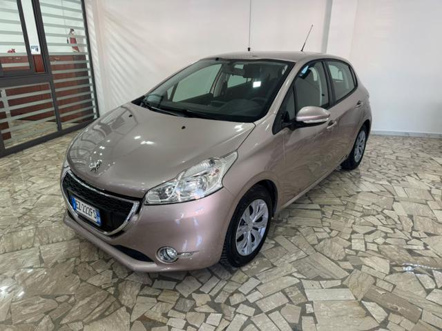 Peugeot 208 PureTech 68 5 porte Access - foto 2 di 4