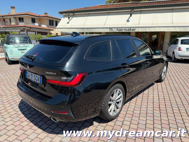 BMW 320 d Touring Business Advantage - foto 4 di 4