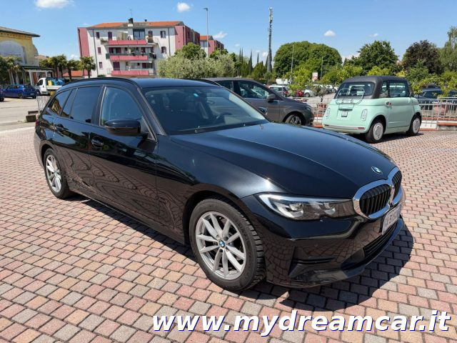 BMW 320 d Touring Business Advantage - foto 3 di 4