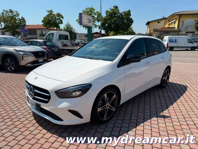 Mercedes-Benz B 180 d Automatic Sport Plus PACCHETTO LUCI - foto 4 di 4