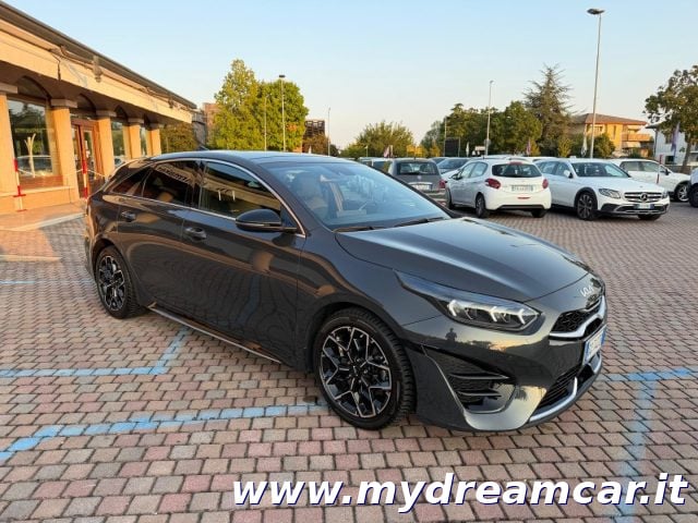Kia Proceed 1.5 T-GDI MHEV DCT GT Line Plus - foto 3 di 4