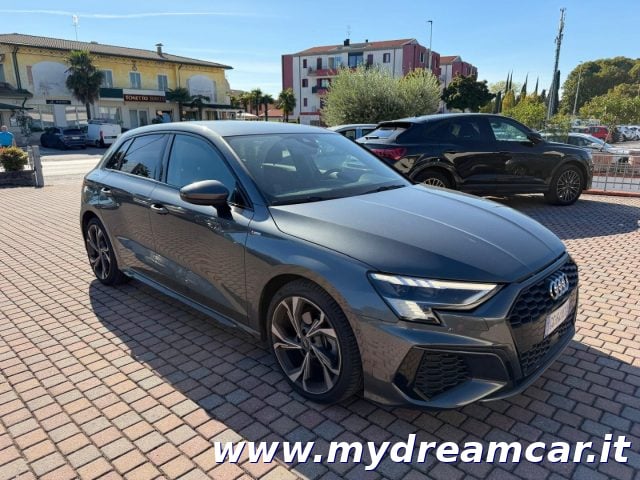 Audi A3 SPB 35 TDI S tronic S line edition - foto 3 di 4
