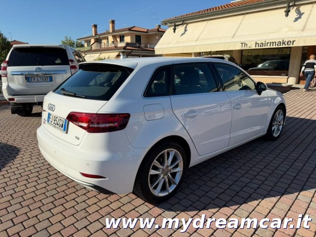 Audi A3 1.6 TDI 116 CV S tronic Sport - foto 4 di 4