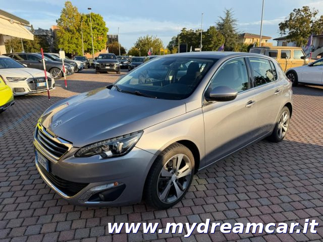 Peugeot 308 BlueHDi 100 S&S - foto 2 di 4