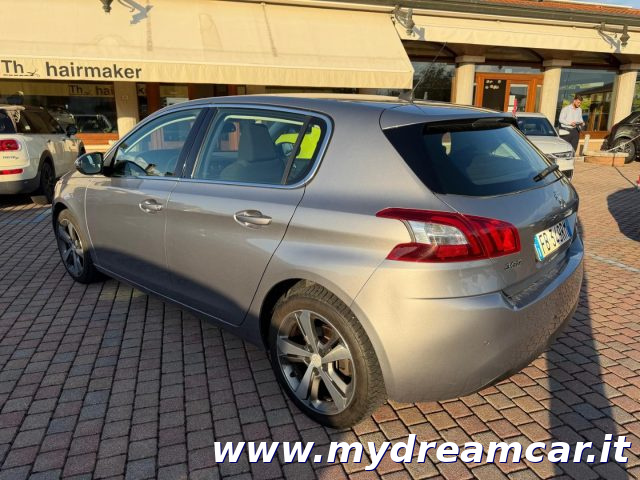 Peugeot 308 BlueHDi 100 S&S - foto 4 di 4