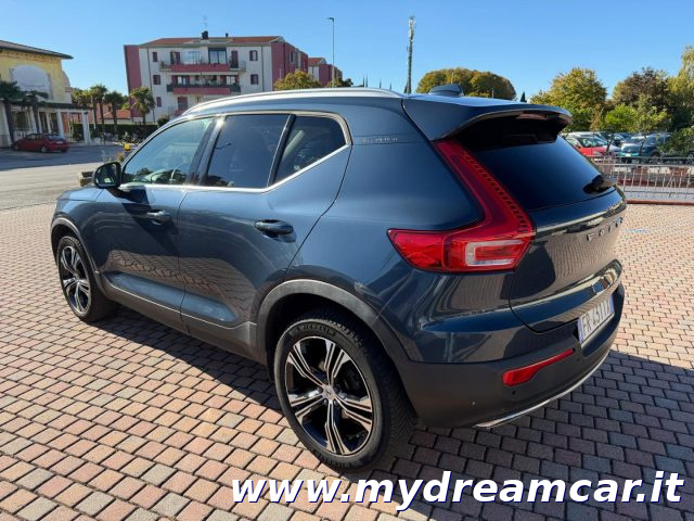 Volvo XC40 T3 Inscription - foto 4 di 4