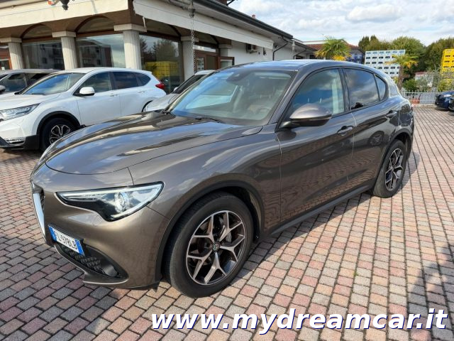 Alfa Romeo Stelvio 2.2 Turbodiesel 180 CV AT8 RWD Super - foto 2 di 4