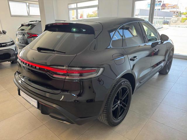 Porsche Macan 2 - foto 4 di 17
