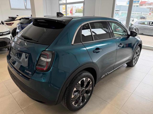 Fiat 600 Hybrid 100 CV DCT MHEV La Prima - foto 4 di 4