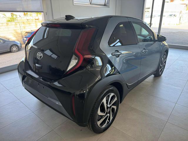 Toyota Aygo X 1.0 VVT-i 72 CV 5 porte Trend Km0 - foto 3 di 4