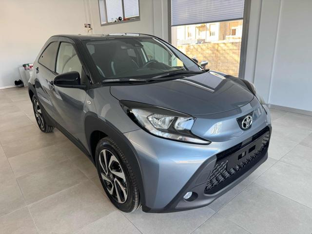 Toyota Aygo X 1.0 VVT-i 72 CV 5 porte Trend Km0 - foto 2 di 4
