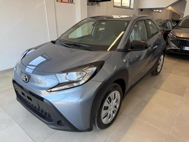 Toyota Aygo X 1.0 VVT-i 72 CV 5 porte Active Km0 usato a SPOLTORE